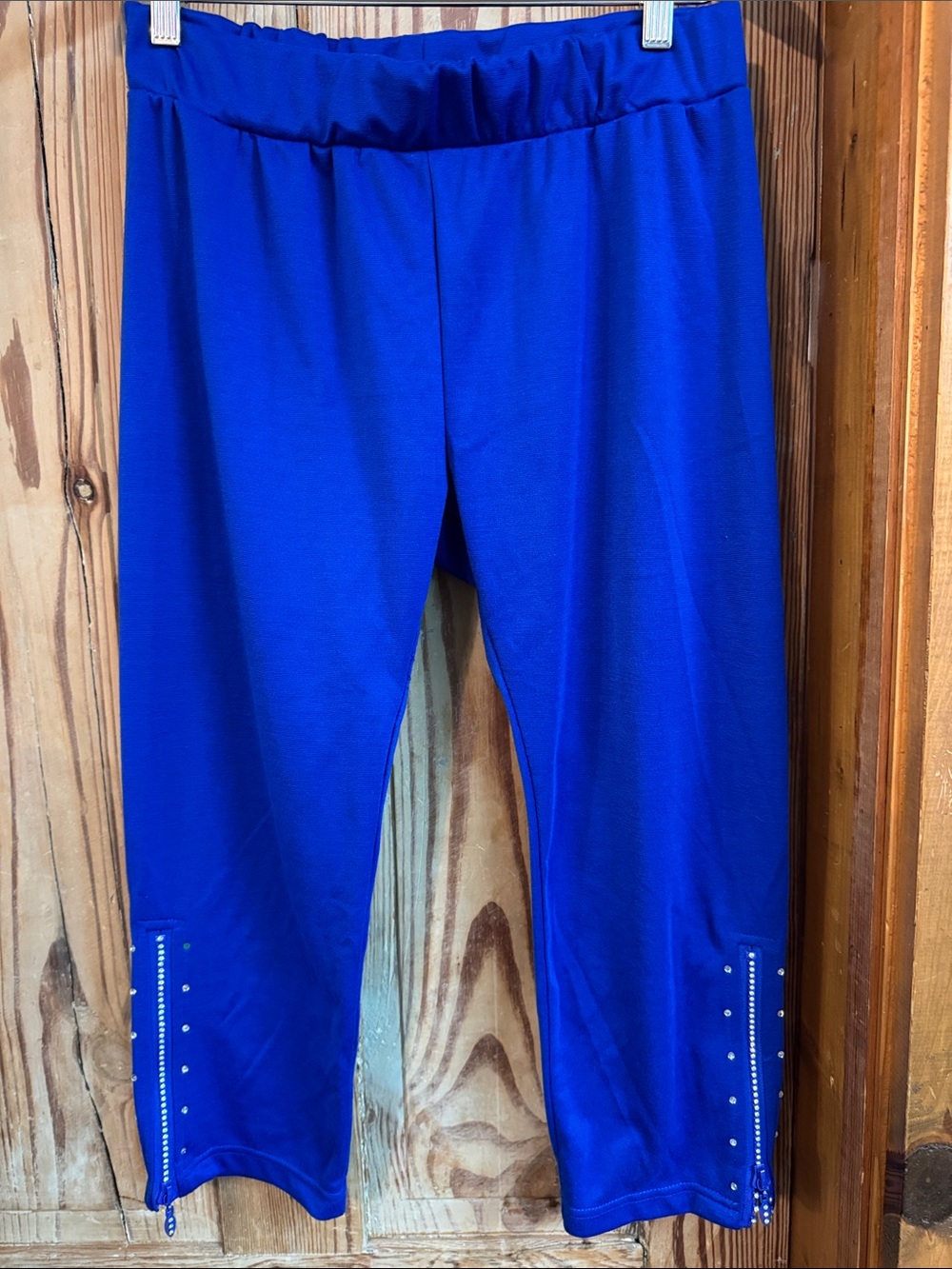 ESY Studio EY large Royal Blue Capri Leggings with zipped Stud Hem
